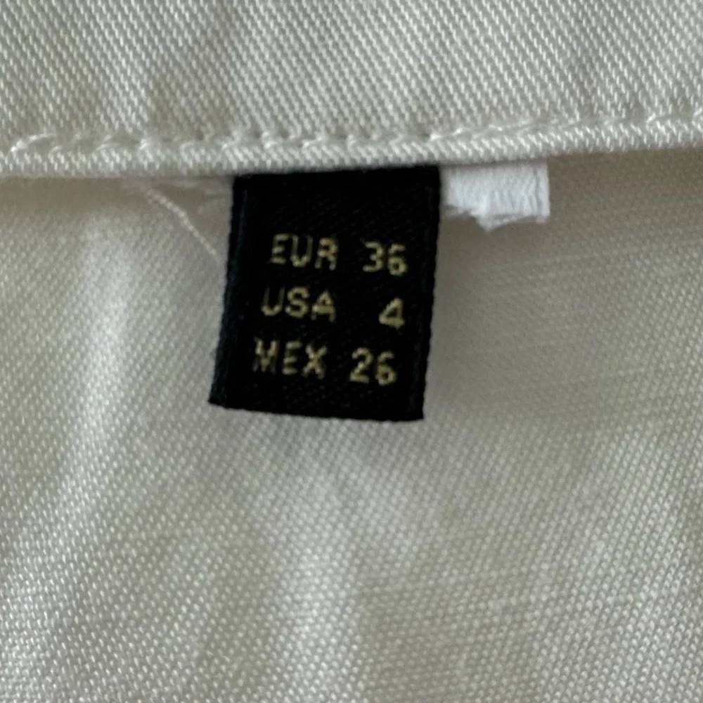 MASSIMO DUTTI WRAP CREPE SKIRT SIZE 4 - Picture 4 of 7